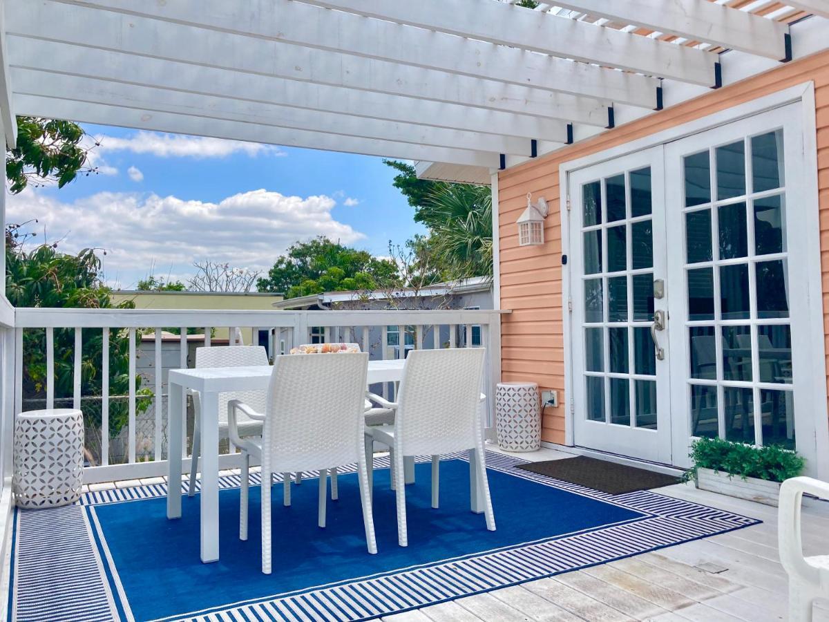 Coral Cottage Retreat North North Naples 外观 照片