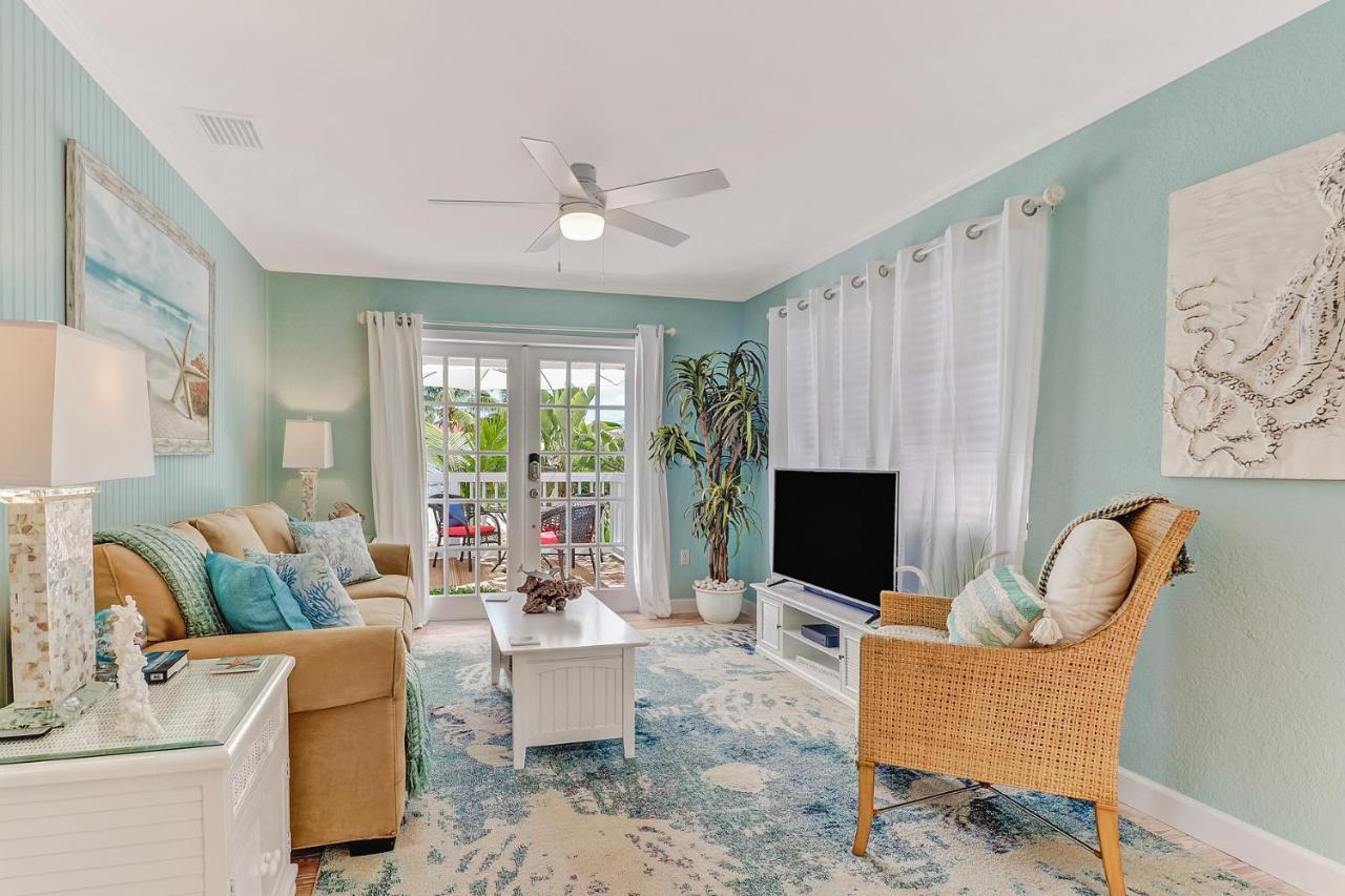 Coral Cottage Retreat North North Naples 外观 照片