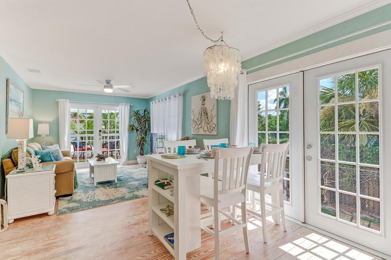 Coral Cottage Retreat North North Naples 外观 照片
