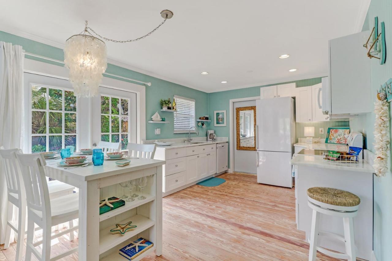 Coral Cottage Retreat North North Naples 外观 照片